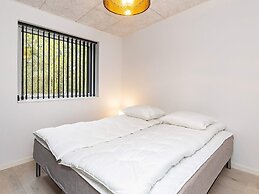 9 Person Holiday Home in Vaeggerlose