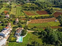 Villa Zvonar Comfortable Holiday Residence