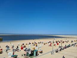 Borkum Ideal 71 A Comfortable Holiday Residence
