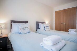 Dolphin - 2 Bedroom Apartment - Saundersfoot