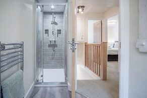 Dolphin - 2 Bedroom Apartment - Saundersfoot