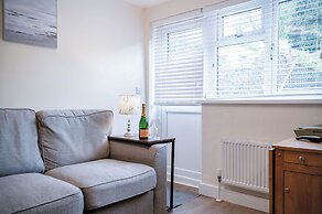 Dolphin - 2 Bedroom Apartment - Saundersfoot