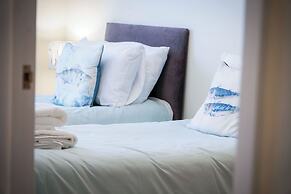 Dolphin - 2 Bedroom Apartment - Saundersfoot