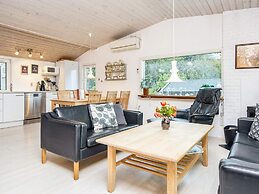 4 Star Holiday Home in Hejls