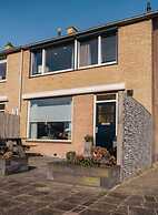 Huis Duinzicht Comfortable Holiday Residence