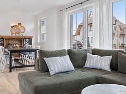 Holiday Home Wave Modern Retreat