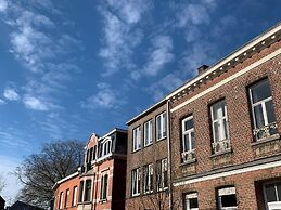 Herentals Hideaway With Balcony