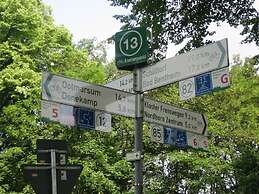 Cosy Apartment by the Lake