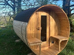 Holiday Home in Dordogne With Pool & Bubble Bath