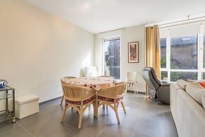 Spacious Apartment With Terrace