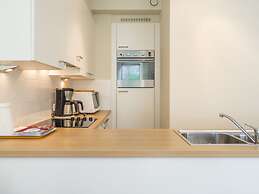 Spacious Apartment With Terrace