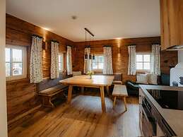 Wellness Chalet Directly on the ski Slope