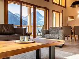 Stay in a Luxurious Apartment Suitable for up to 8 People With Sauna i