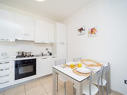 Apartment With Garden or Terrace Near sea