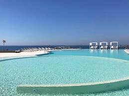 Apartment With Garden or Terrace Near sea