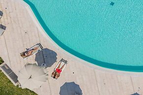 Apartment With Garden or Terrace Near sea