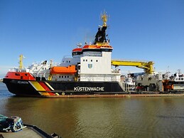 Time out Zu2! Modern Retreat