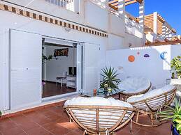 Belvilla by OYO Apartamento Mediterraneo