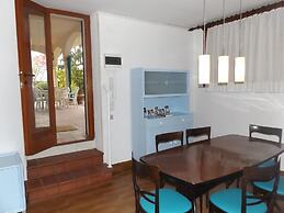 Beautiful Villa in Garda With Swimming Pool