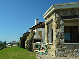 Belvilla by OYO Vista Blu Resort Villa Otto Pax