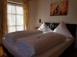 am Buchbrunnen Comfortable Holiday Residence