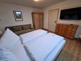 am Buchbrunnen Comfortable Holiday Residence