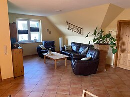 Inviting Apartment in Pruchten With Garden