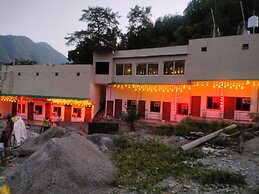 Hotel StudioZ Sahastradhara