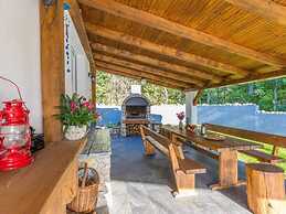 Adorable Villa With Pool and Terrace