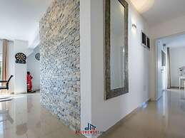 Gusto Comfortable Holiday Residence