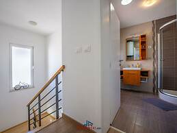 Gusto Comfortable Holiday Residence