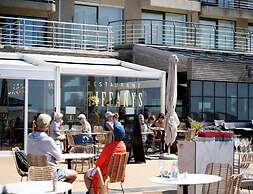 Apartment in Nieuwpoort With sea Beach