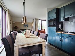 Holiday Home With Parking in Heinkenszand