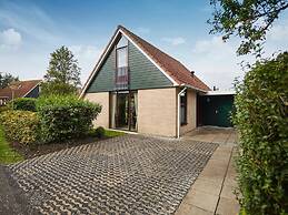 Holiday Home With Parking in Heinkenszand