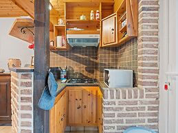 Spacious Seafront Apartment