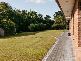 Holiday Home Hof Bombull