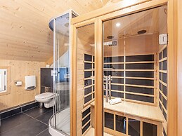 Chalet With Whirlpool tub