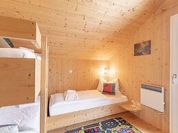 Chalet With Whirlpool tub