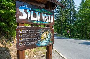 Berguitje met Binnenzwembad