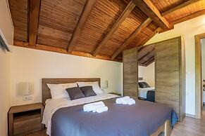 Berguitje met Binnenzwembad