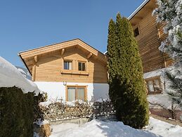 Cosy Holiday Home Near ski Area