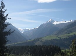 Cosy Holiday Home Near ski Area