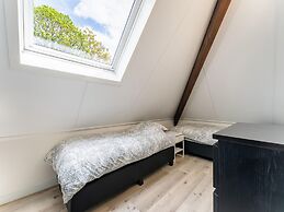 Beautiful Holiday Home With Terrace