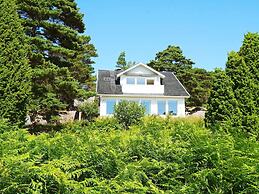 4 Star Holiday Home in Stromstad