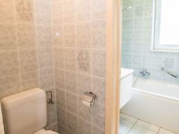 Cosy Apartment on the Seafront