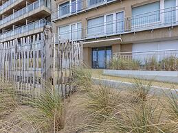 Modern Apartment With Frontal Sea-view