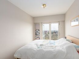 Modern Apartment With Frontal Sea-view