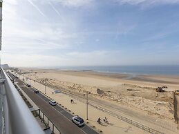 Modern Apartment With Frontal Sea-view
