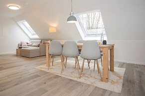 Helle und Moderne Wohnung in Neuastenberg