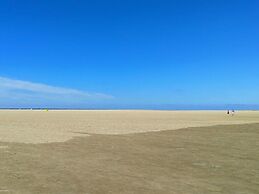 Kustkieker Modern Retreat